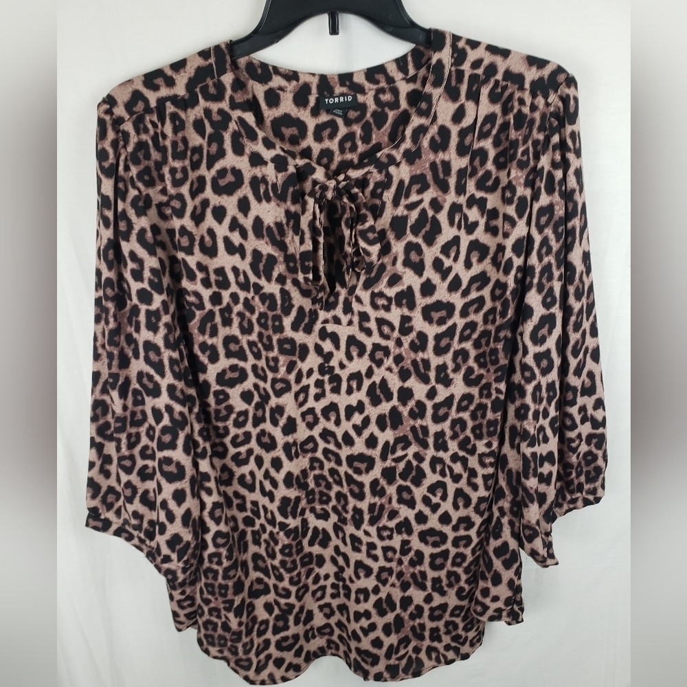 Torrid Brown Leopard Print Long Sleeve Tie up Shirt Sz 4X